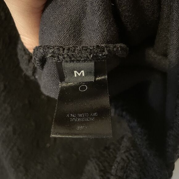 FHOLD NYC Textured Funnel Neck Tshirt Sz M - Picture 5 of 7